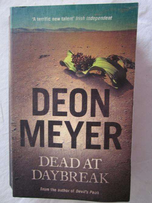 Dead at Daybreak - Deon Meyer - paperback