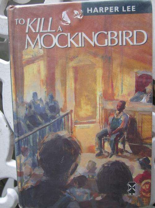 To Kill a Mocking Bird - Harper Lee