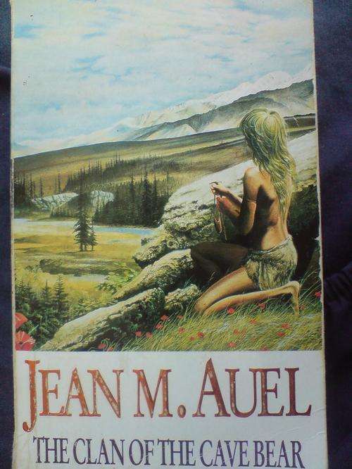 The Clan of the Cave Bear -Jean M Auel
