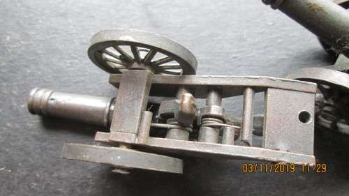 WOW..COLLECTIBLE PAIR OF OLD MINIATURE CAST METAL CAP CANONS !!!!!... PLEASE LOOK!!
