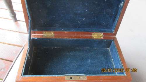 STUNNING INLAID JEWELERY BOX. VELVET LINED, EXCELLENT CONDITION ...PLEASE SEE IMAGES
