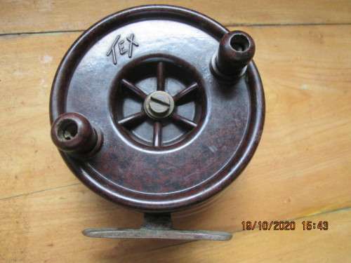 Great find...Vintage TEX fishing reel. Bakelite. Good Condition as per images