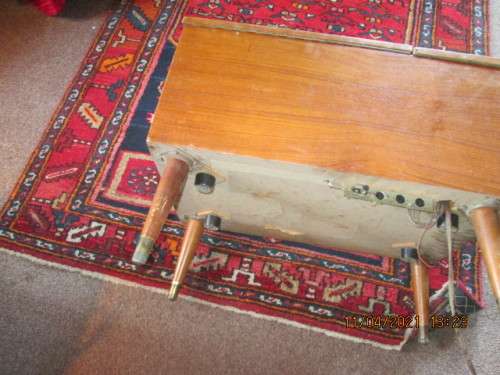 VINTAGE RADIOGRAM FOR REFURBISHMENT. HAMMERSTEIN AND GARRARD...PLEASE READ