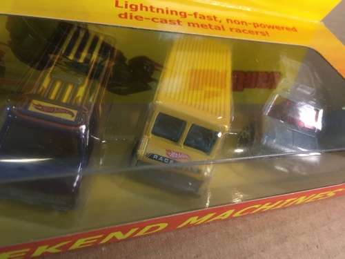 Hot Wheels Hot Ones metal/metal - Weekend Machines - 6 Car Toy set