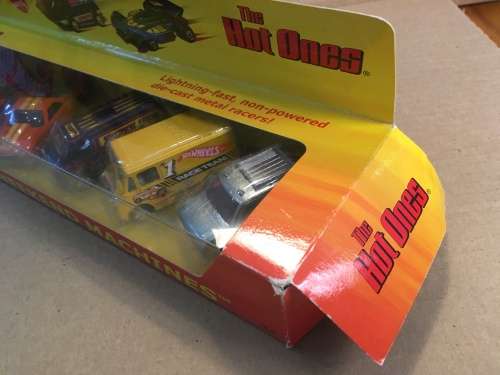 Hot Wheels Hot Ones metal/metal - Weekend Machines - 6 Car Toy set