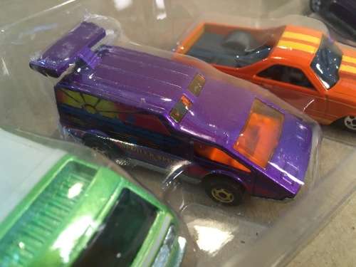 Hot Wheels Hot Ones metal/metal - Weekend Machines - 6 Car Toy set