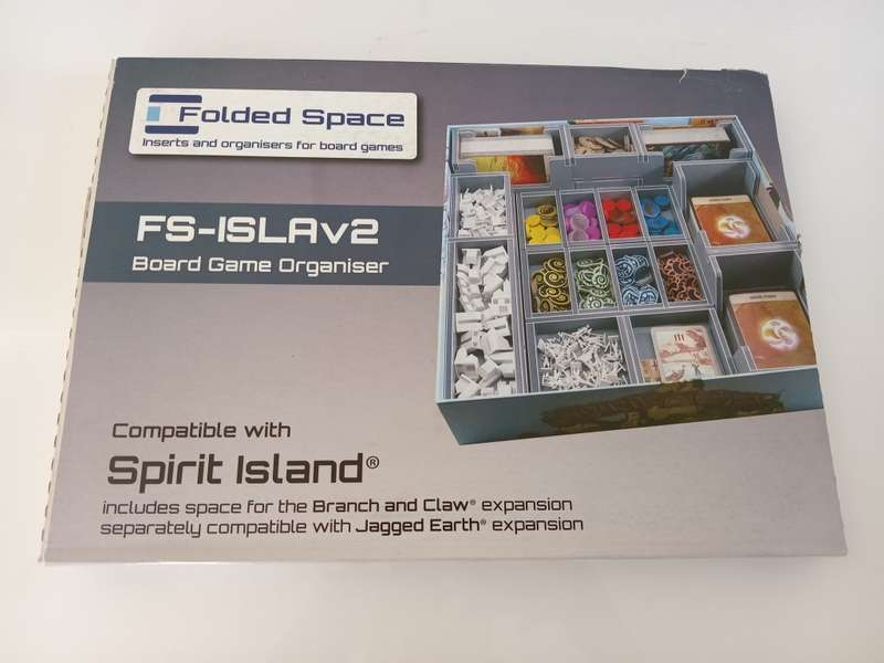 Folded space board game organizer