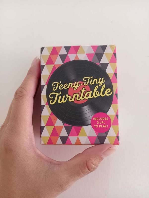 Teeny Tiny Turntable