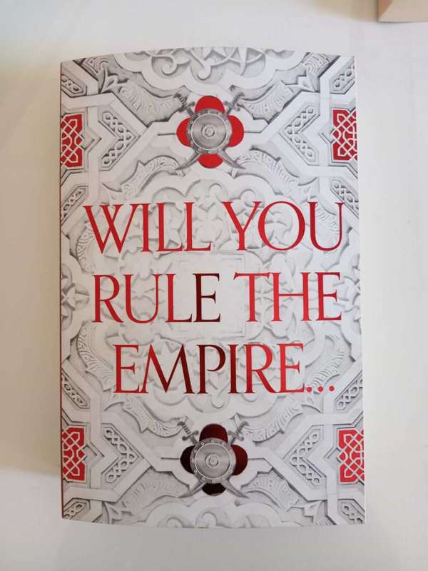 The Final Strife - By Saara El-Arifi - Will you Rule the Empire, or Destroy it?