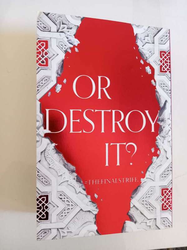 The Final Strife - By Saara El-Arifi - Will you Rule the Empire, or Destroy it?