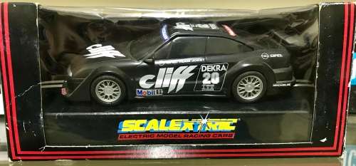 VINTAGE SCALEXTRIC C631 OPEL CALIBRA CLIFF LIVERY - BOXED