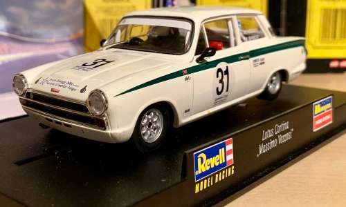 MONOGRAM LOTUS CORTINA