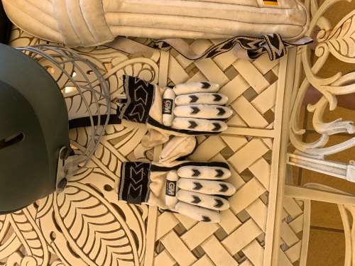 Assortment of Cricket Equipment Fro sale