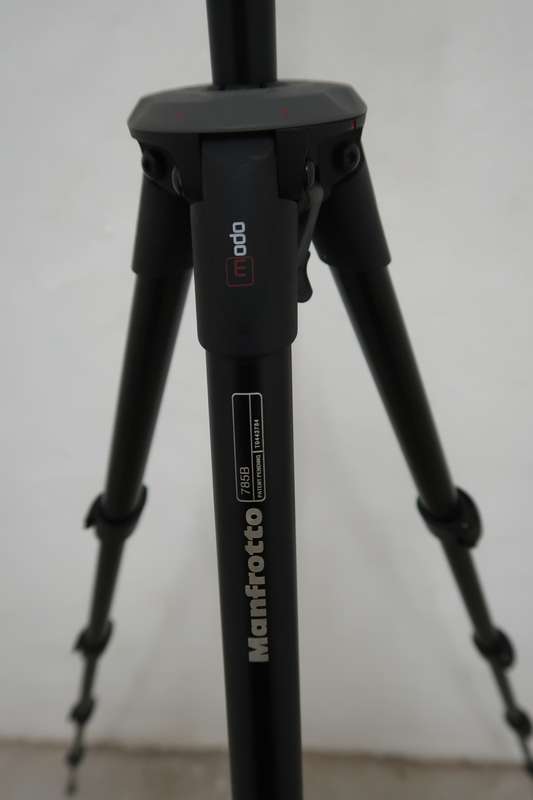 Manfrotto 785B Tripod