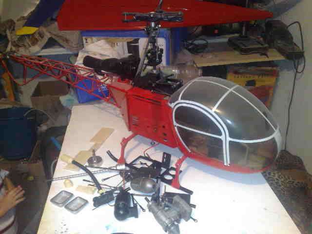 HIROBO LAMA RC HELICOPTER