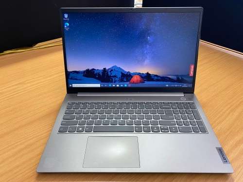 Lenovo ThinkBook 15 G2 - i5-1135G7  - 8GB DDR RAM - 500GB M.2 HDD - Iris Xe Graphics - Warranty