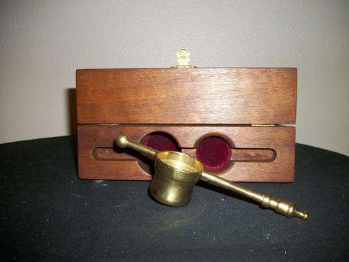 Antique Tod Measurer engraved by Randall Wicomb