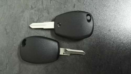 Nissan NP 200 Transponder Key with unlocked ID46 Chip