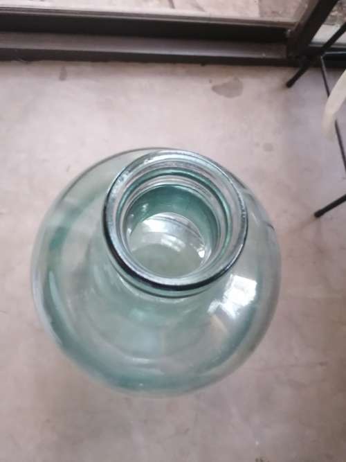 Super Cool Glass Carboy / Demijohn!!