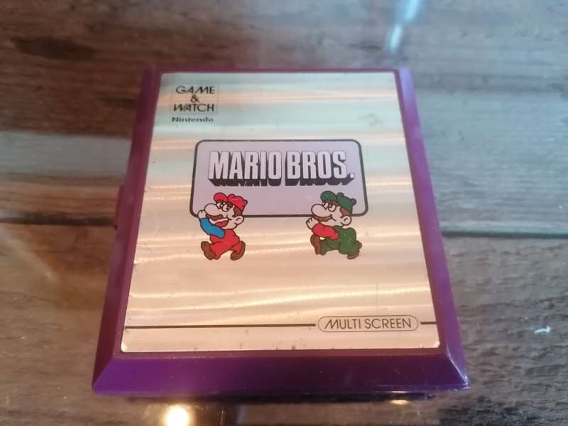 NINTENDO GAME AND WATCH MARIO BROS