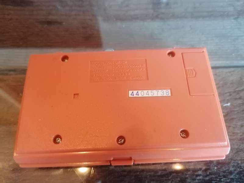 NINTENDO GAME AND WATCH DONKEY KONG I