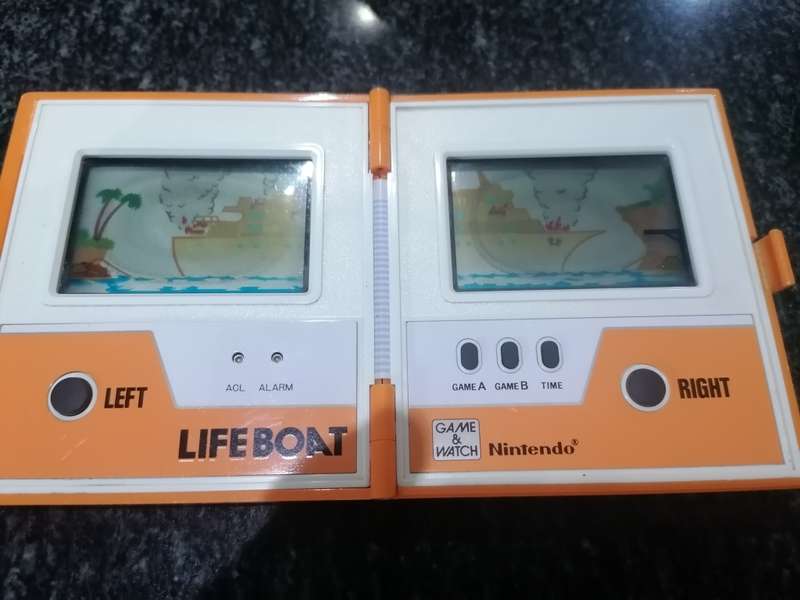 NINTENDO GAME AND WATCH   LIFEBOAT