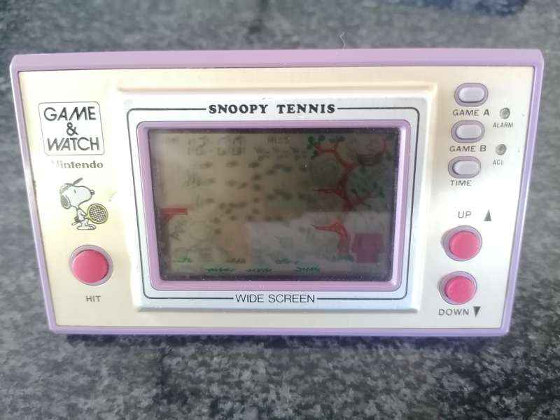 NINTENDO GAME AND WATCH  : SNOOPY TENNIS