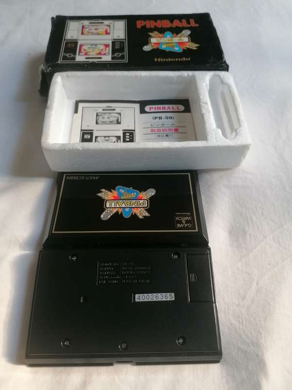 NINTENDO GAME AND WATCH  : PINBALL