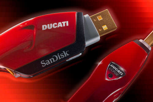 DUCATI EXTREME 4GIG SCANDISK FLASH DRIVE - SUPERFAST!!