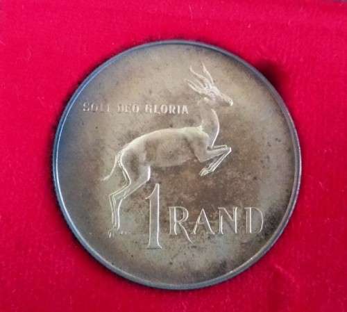 1975 Long Proof Set with SILVER ONE RAND 15g (80) (no gold)