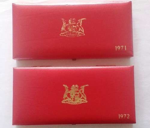 1971 and 1972 SA Long Proof Set with SILVER PROOF R1  (no gold) - bid per set to buy both