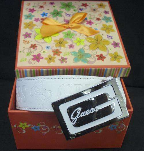 GUESS UNISEX BELT - XMAS GIFT TIME