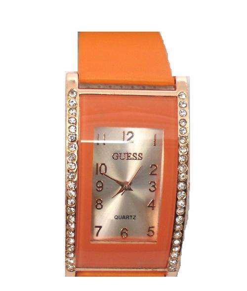 GUESS WATCH IN A GIFT BOX - IDEAL FOR XMAS GIFTS