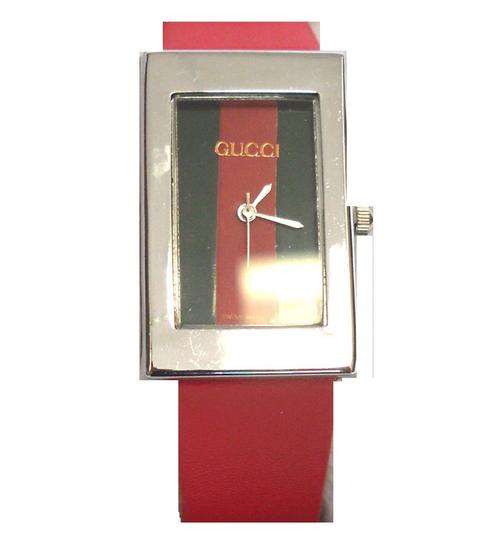 GUCCI WATCH IN A GIFT BOX - IDEAL FOR XMAS GIFTS