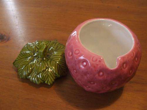 Strawberry Sugar Bowl
