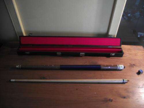 Pool cue Purple
