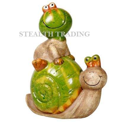 ORNAMENTAL FROG ON SNAIL CERAMIC 16 x 11CM