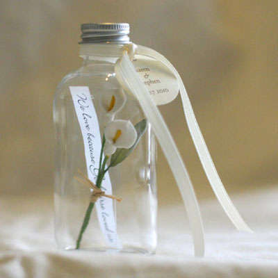 DIY WEDDING FAVOR BOTTLE for A MESSAGE IN A BOTTLE