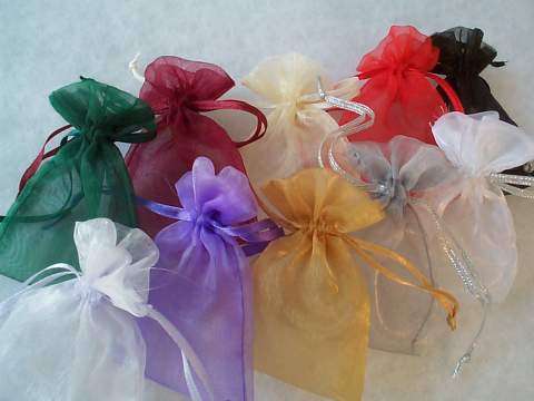 LOT of 100 ORGANZA BAGS - 8 cm X 12 cm