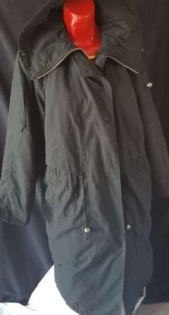 Ladies Winter Coats - Size 18 ******Free standard postage!!!!!!