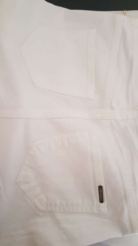 White Freyd and patched Jeans ****** SA Size 36 ******