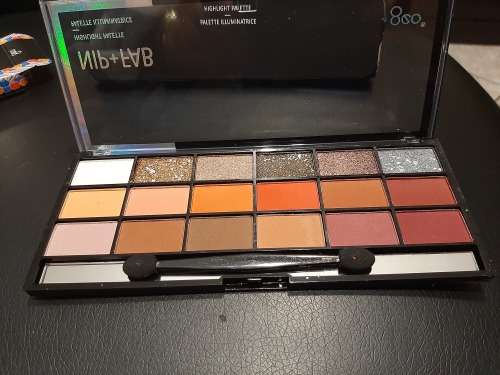 18 Pallet Eyeshadow