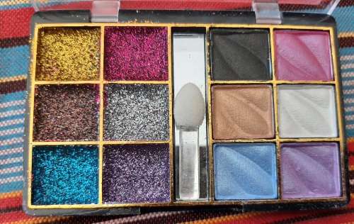 Makeup hamper up for grabs