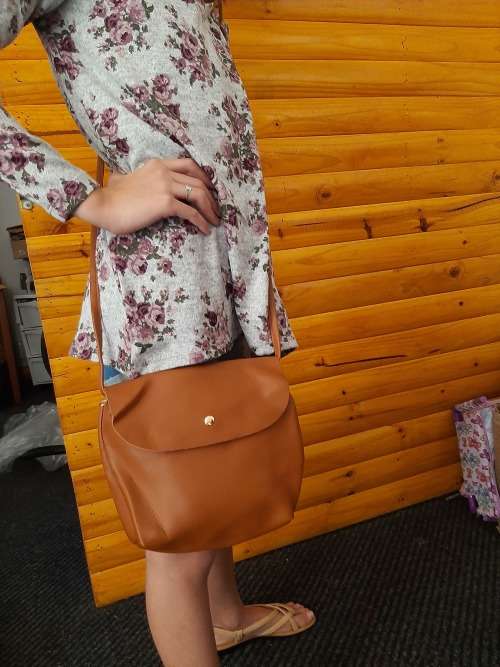 Free Eyeliner with this Bag!!!