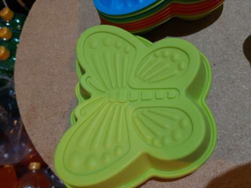 Buy 1 get 1 free!!!! Silicone baking moulds