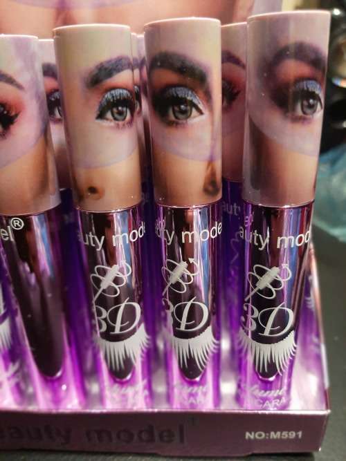 3D Volume Mascara - By Beauty Model