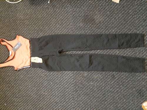 Ladies Gym set. Tights and top for 1 bid