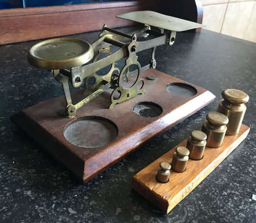 Vintage Scale with Set of weights