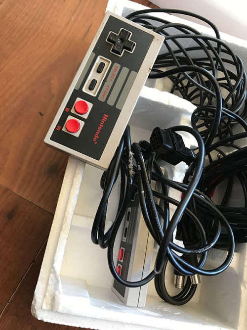COLLECTORS DREAM! Nintendo - NES Console in Orignial Box with 3 Games In Original boxes