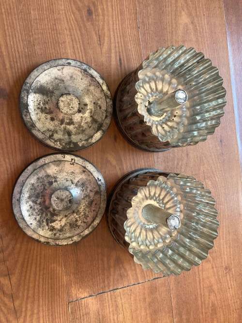 Set of Antique Bunt cake pan tin with lids